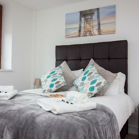 Trafalgar House Stoke-on-Trent Екстериор снимка
