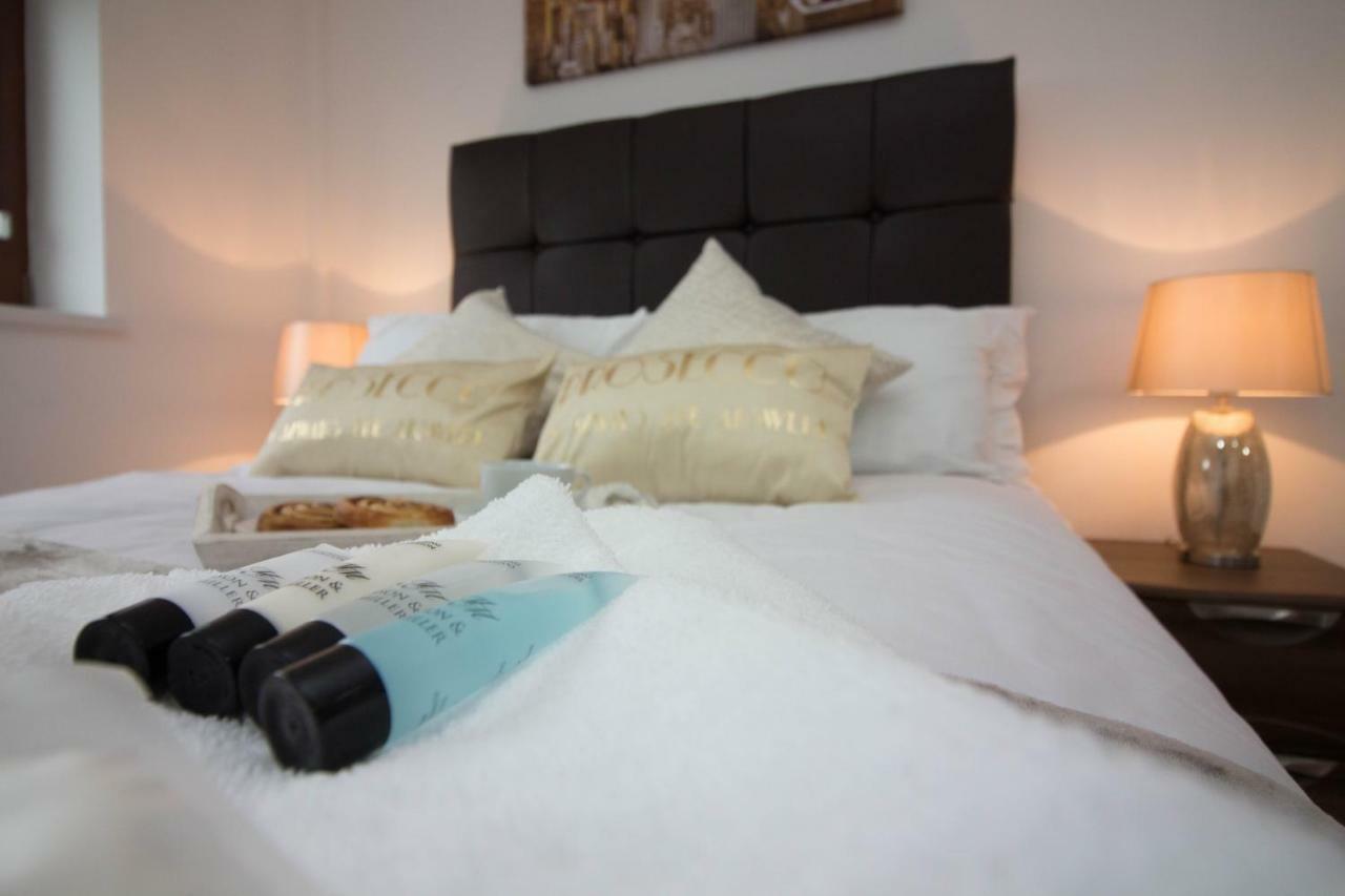 Trafalgar House Stoke-on-Trent Екстериор снимка